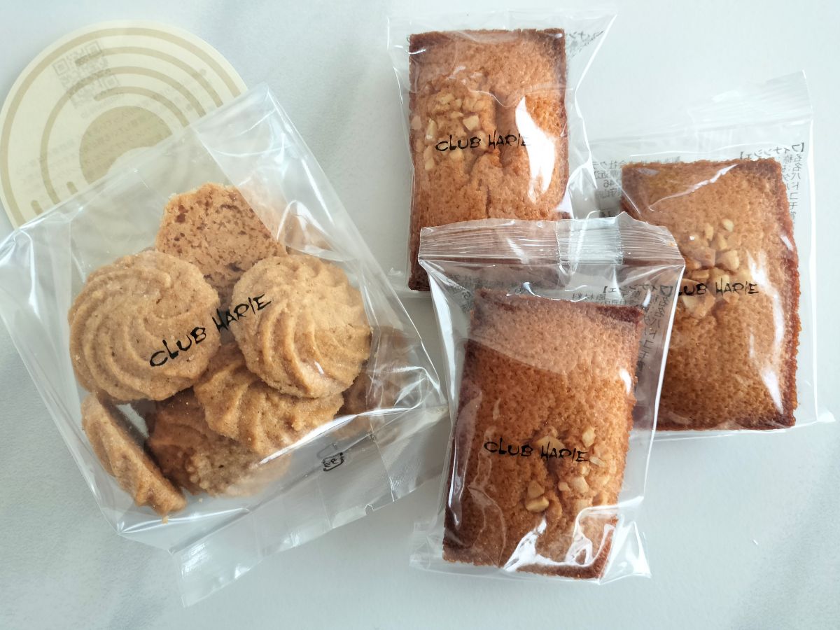 クラブハリエの焼き菓子セットの中身。女性や子供におすすめ。